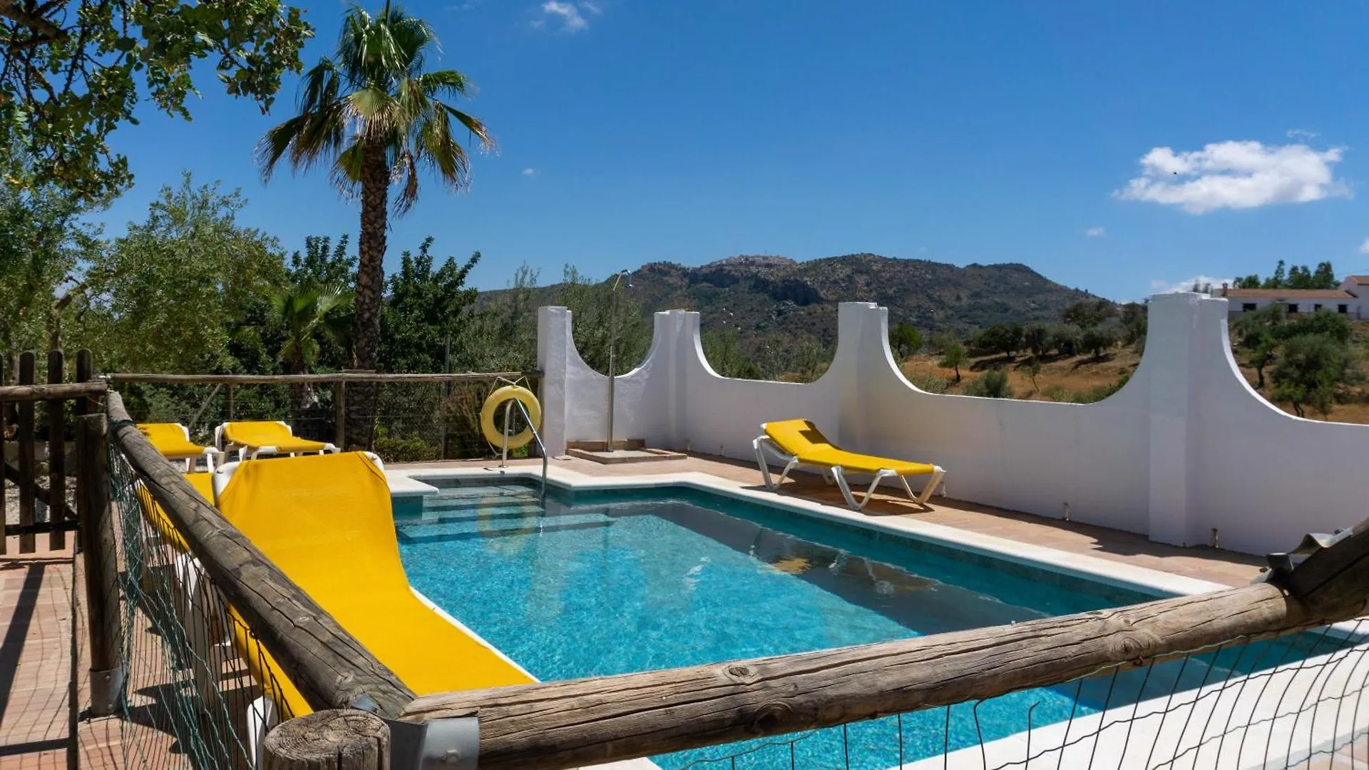 La Casita Del Garrobo Guest House Comares
