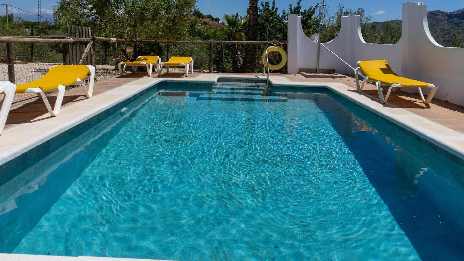 La Casita Del Garrobo Guest House Comares 0*,  Spain