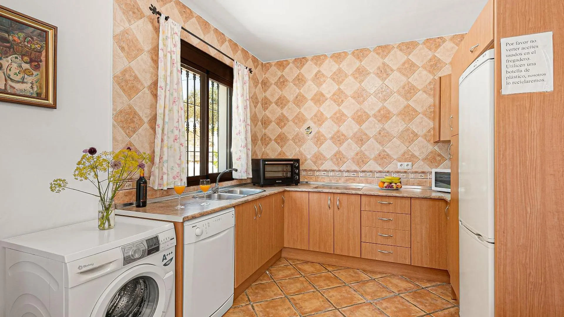 La Casita Del Garrobo Guest House Comares